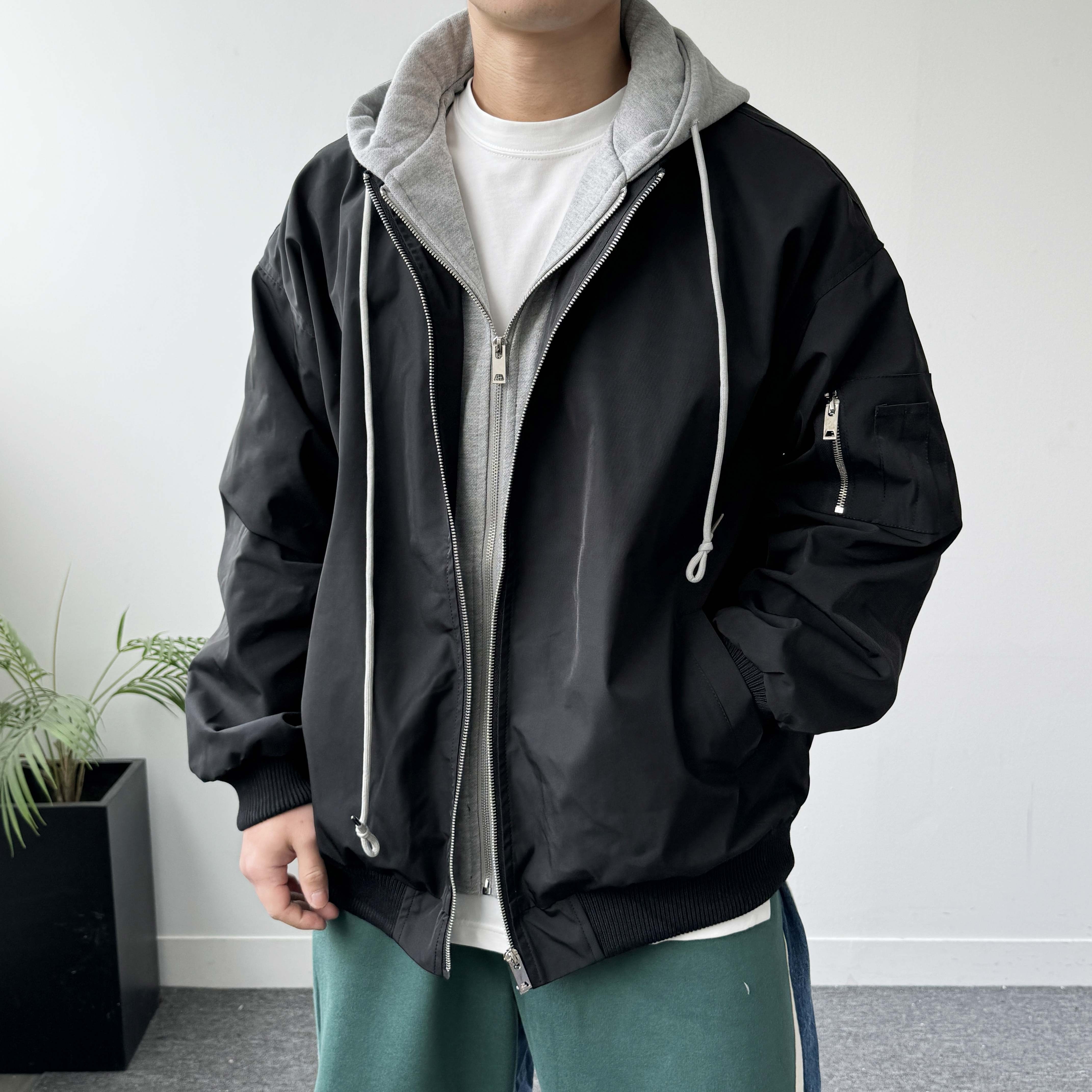 파트 남자 겨울패딩 이중 후드 항공점퍼 오버핏 패딩점퍼 75,500원