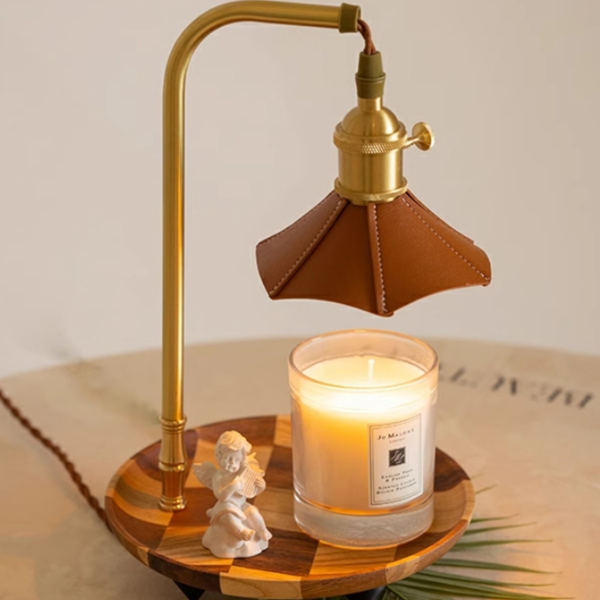 캔들부띠크 캔들워머 무드등 전기 향초 램프 아로마 캔들 초 조명 집들이 친구 선물 미니 96,200원