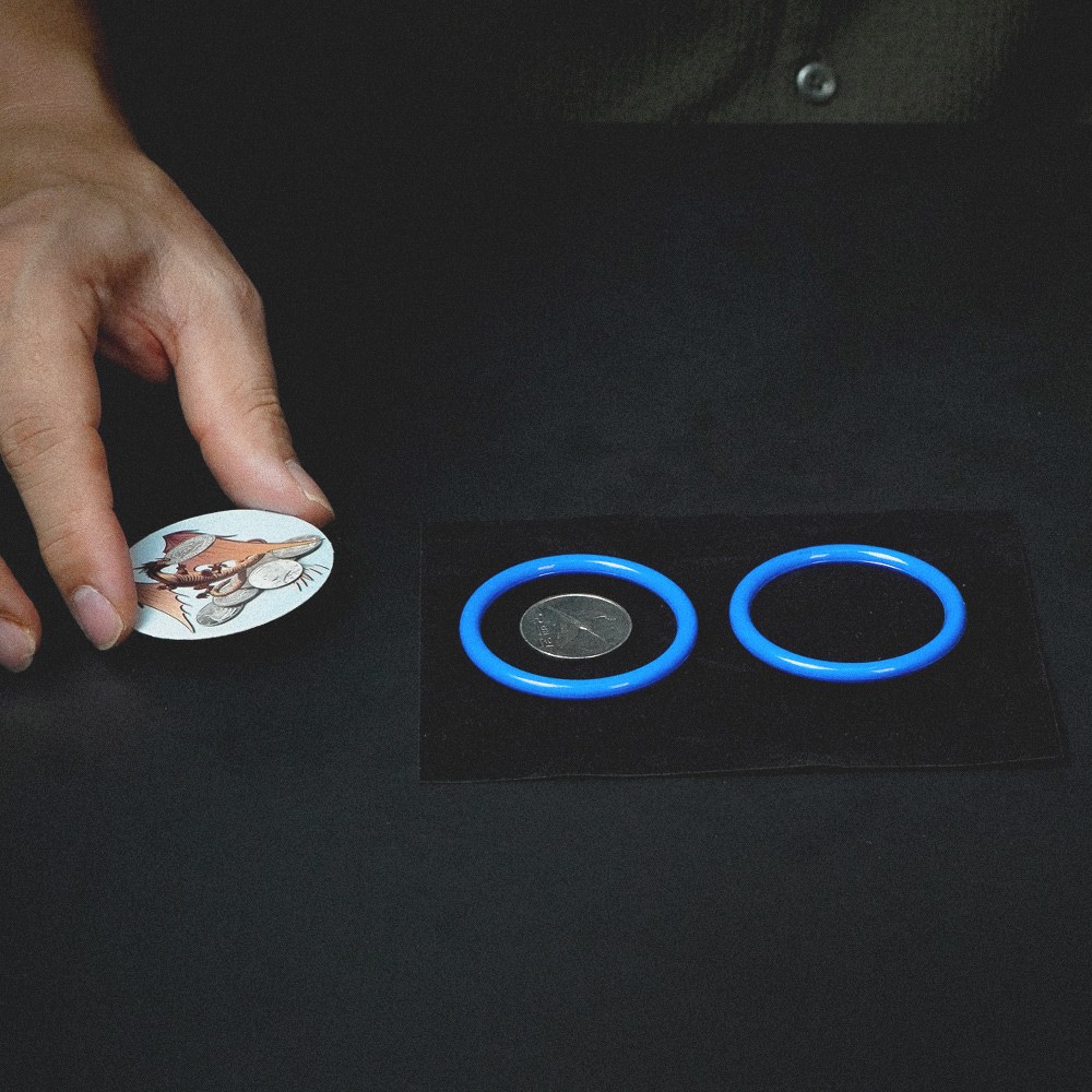 로노매직 동전이 사라지고 나타나는 코인순간이동 마술도구 어린이 학예회 장기자랑, 1개 2,400원