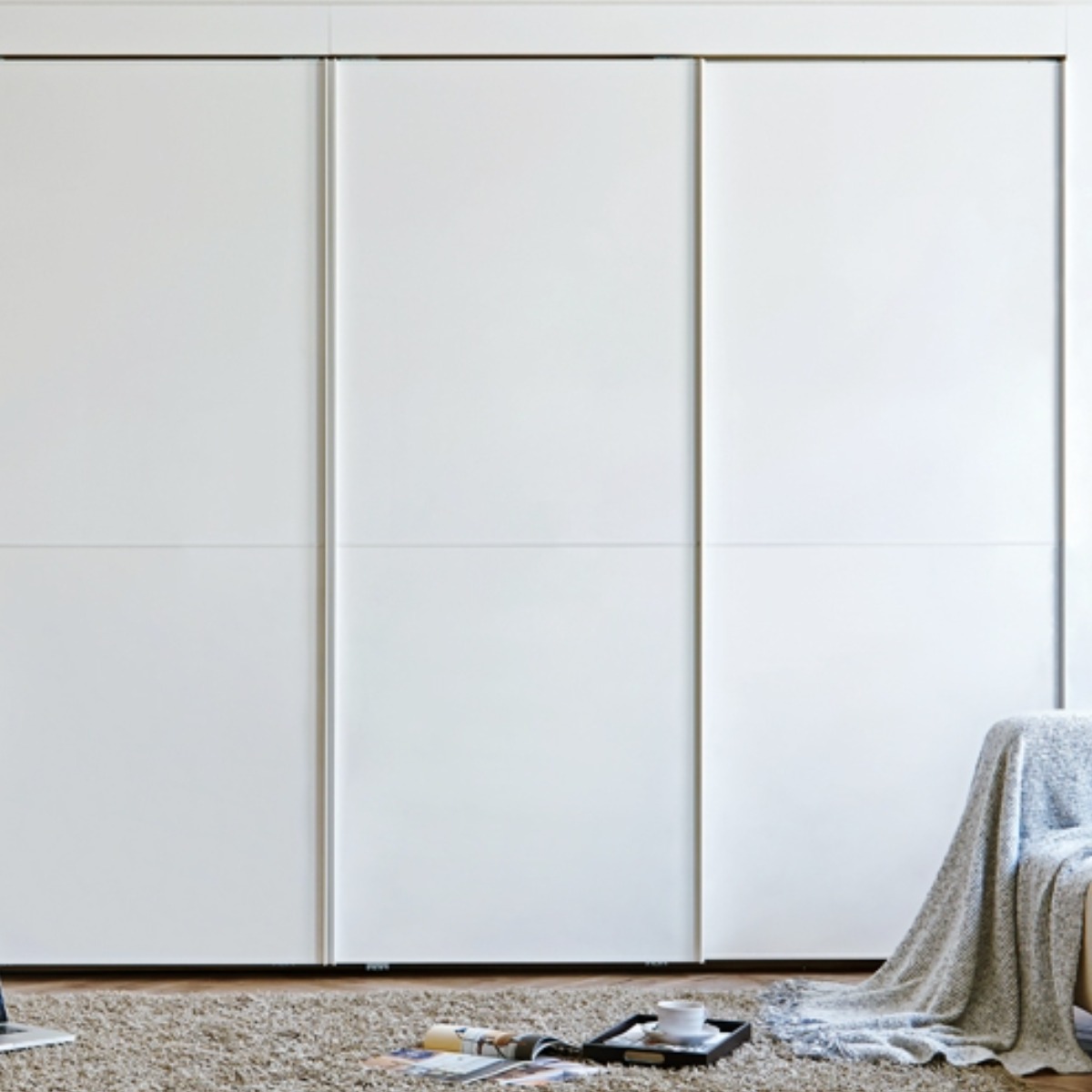 솔리에 아이리스 슬라이딩 붙박이장 30cm 104,500원