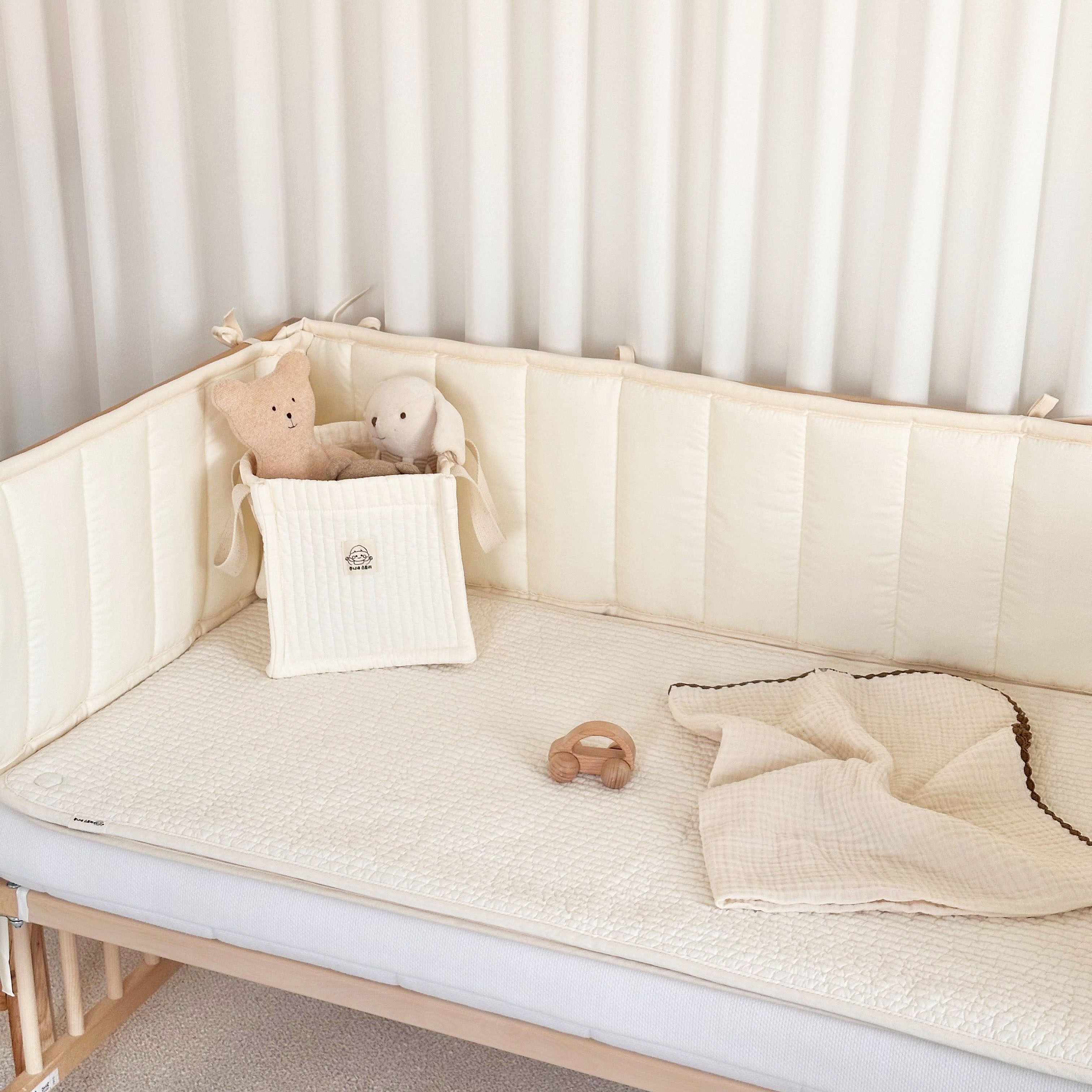 쭈니네 아기침대가드 신생아 범퍼가드 쿠션 19,900원