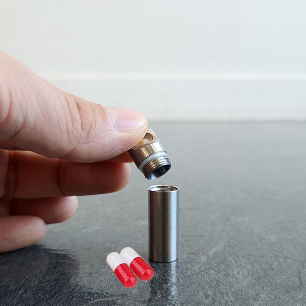 싸이소 스테인리스 약통케이스 알약통 휴대용 영양제통 보관함, 1개 13,400원