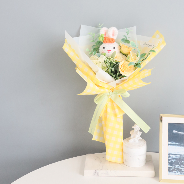 모리앤 조화 토끼 니트꽃다발 18,500원