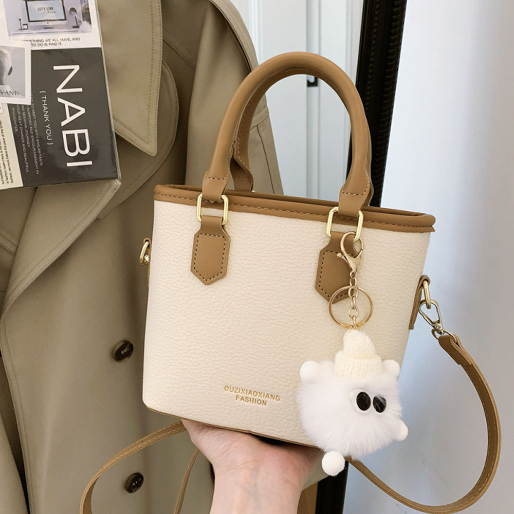 에코즈 여성 미니 가죽가방 호보백 휴대용 가방 핸드폰가방 토트백 숄더백 미니 크로스백 키링백 0055 31,500원