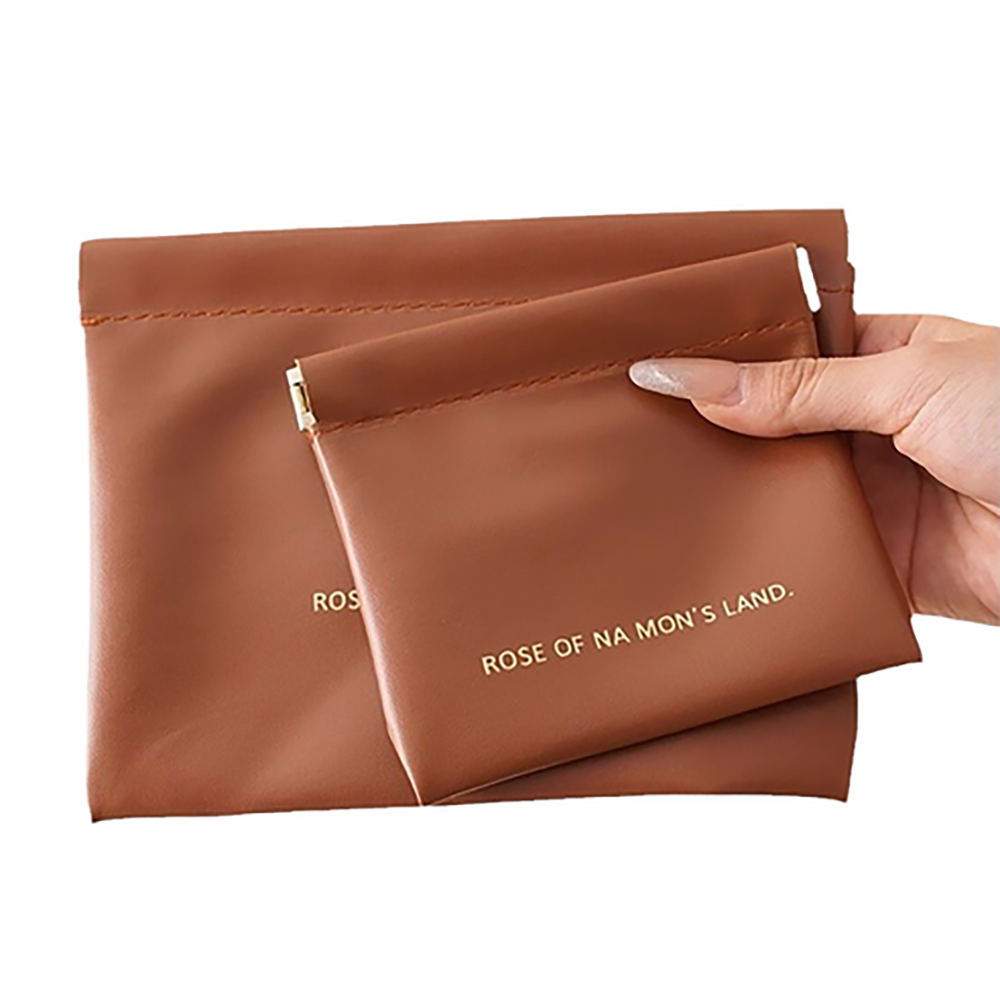 다온모아 자석 립 사각 미니 파우치 3,900원