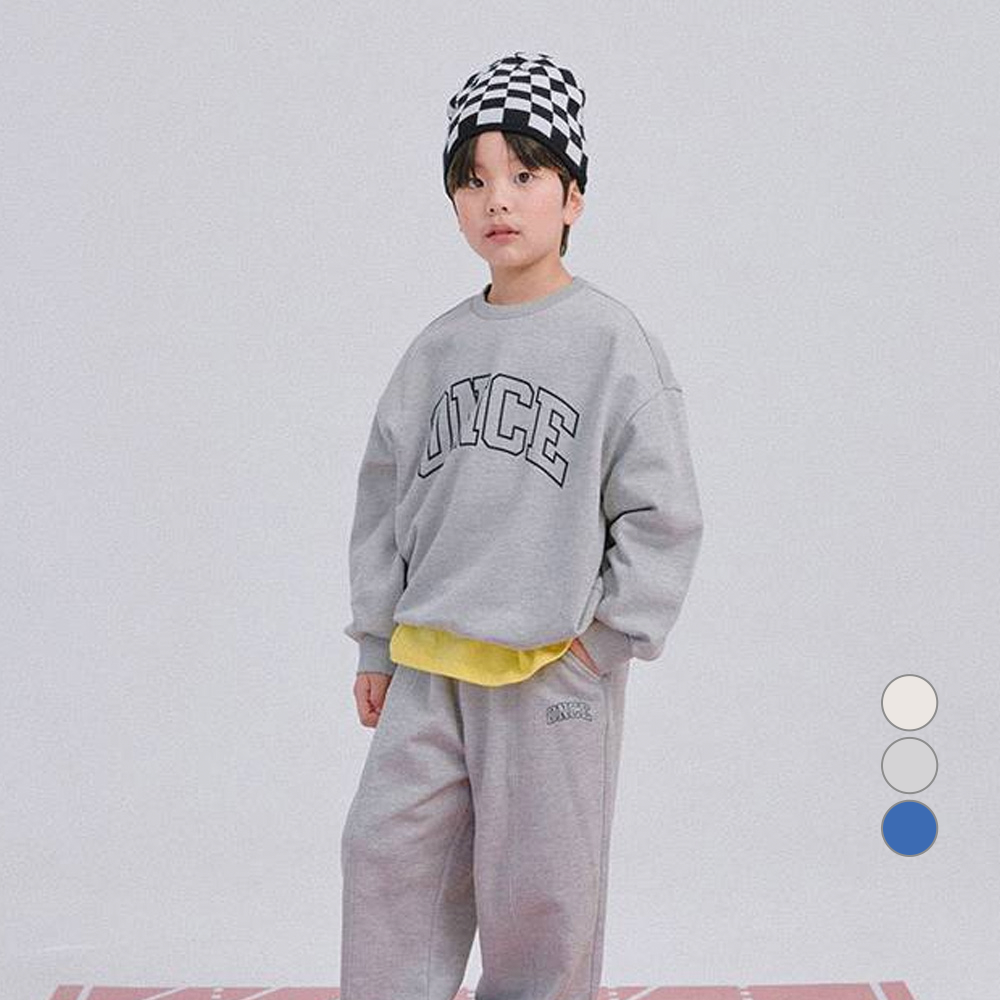 베리클로젯 남아용 원스 빅 로고 루즈핏 맨투맨 16,400원