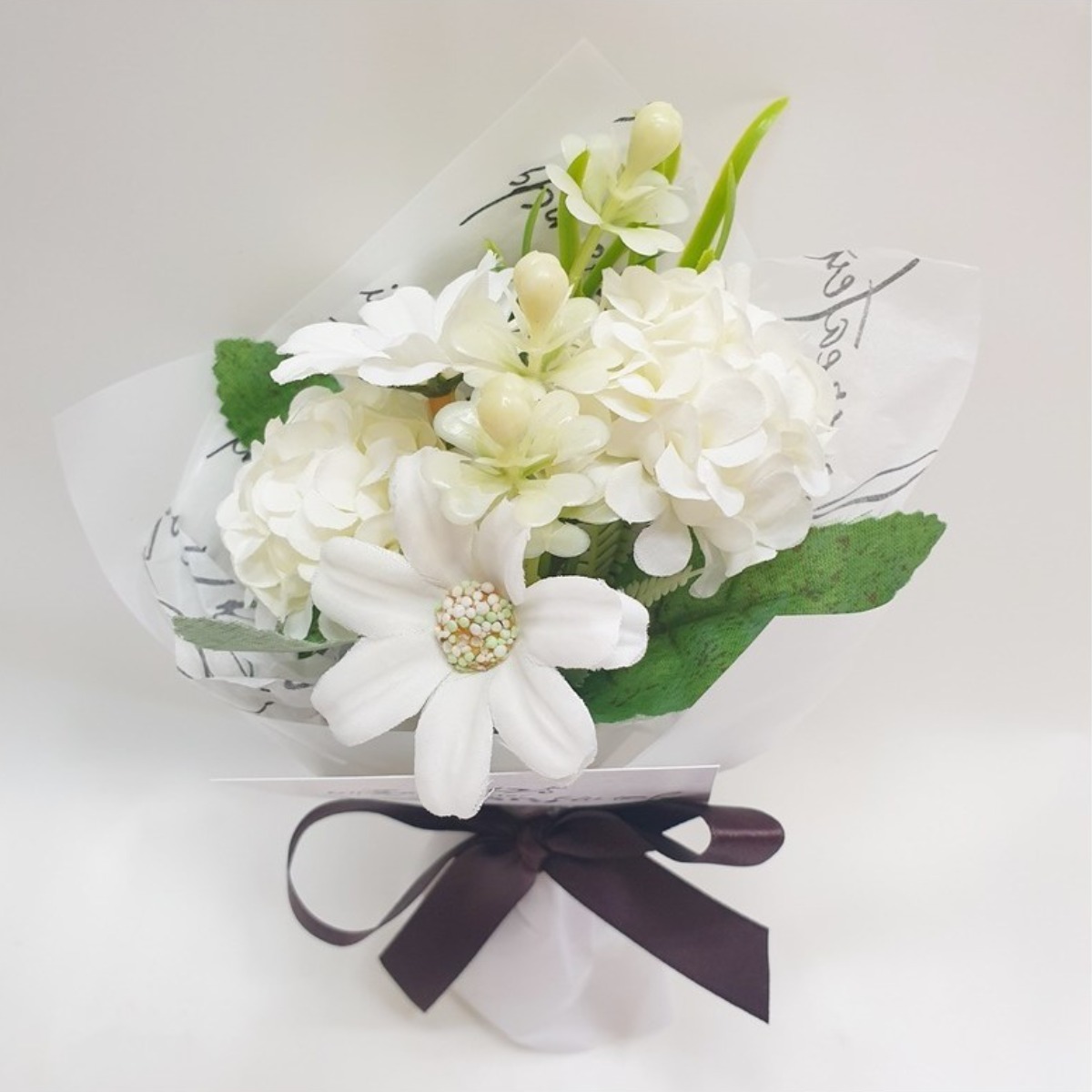 영하우스 납골당 조화 미니 꽃다발 부착식 꾸미기, 화이트, 1개 6,900원