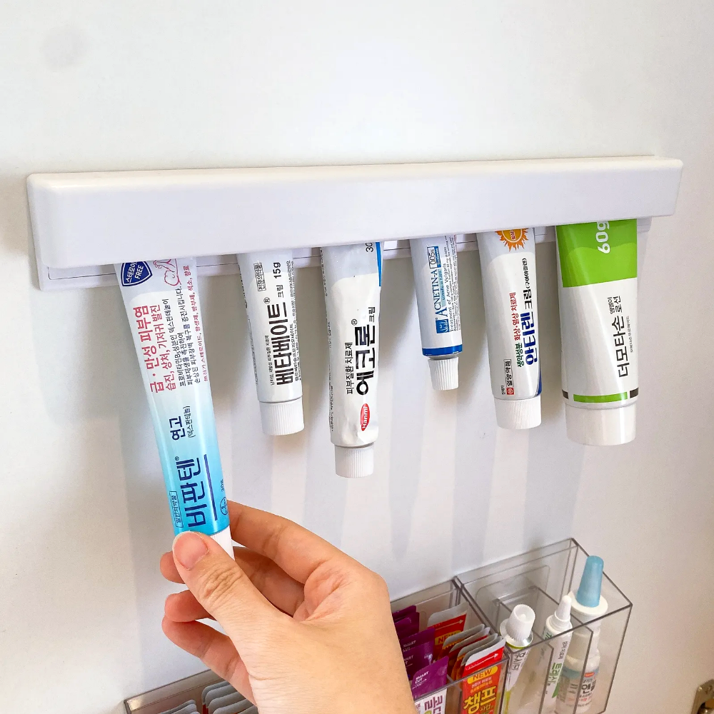꿀하우스 부착식 연고 치약 꽂이 튜브홀더, 화이트, 1개 8,600원