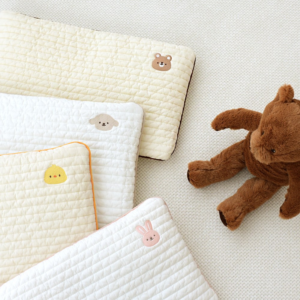 베이비앤아이 국내 신생아 리버시블 사계절 누빔 100수 자수 아기베개 베개커버 19,800원