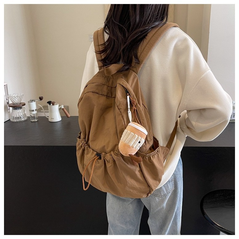 지에치 데일리 백팩 가벼운 캐주얼 심플 가방 16,800원