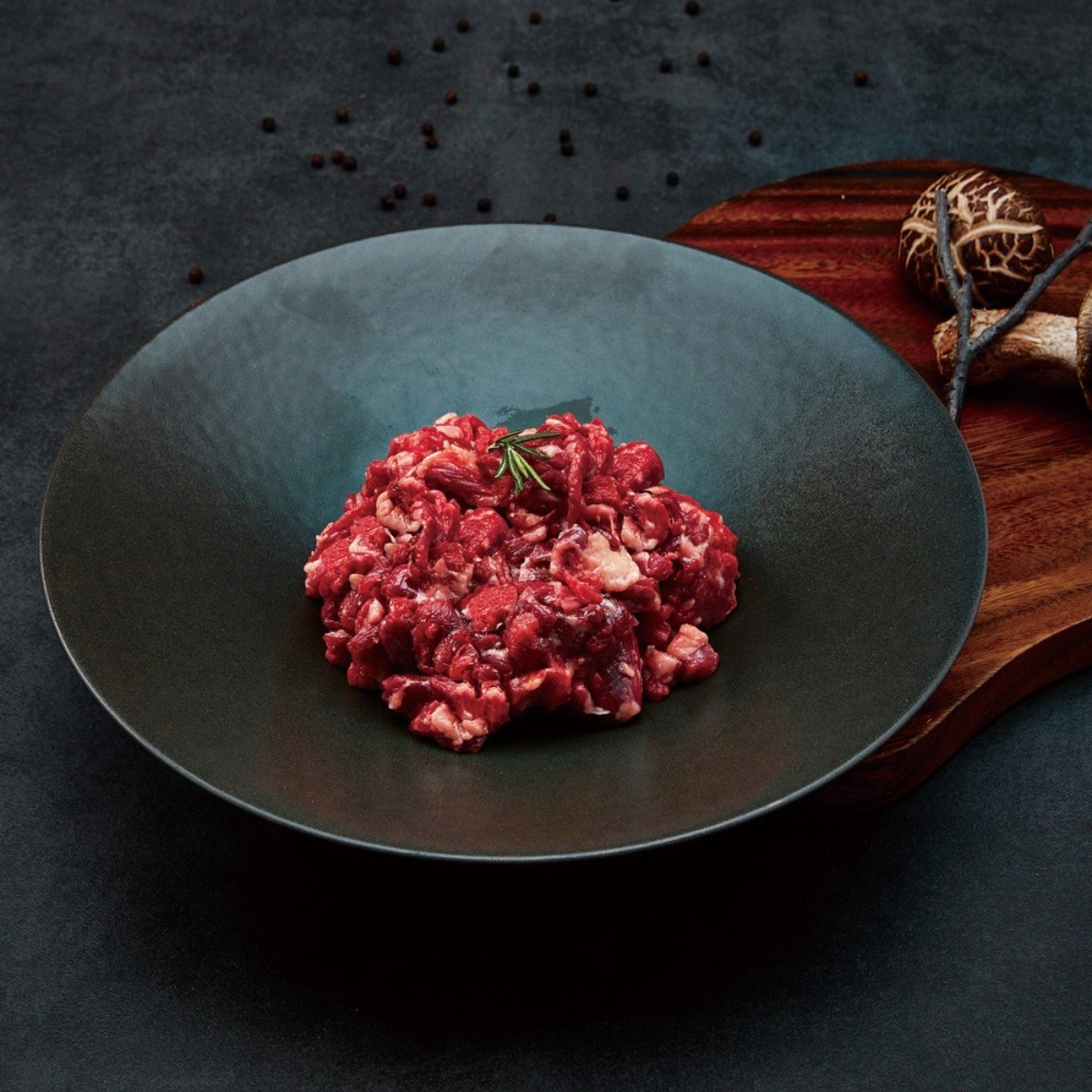 1+등급 한우 냉장 양지국거리 800g(국거리용), 1개, 현재가 30,400원