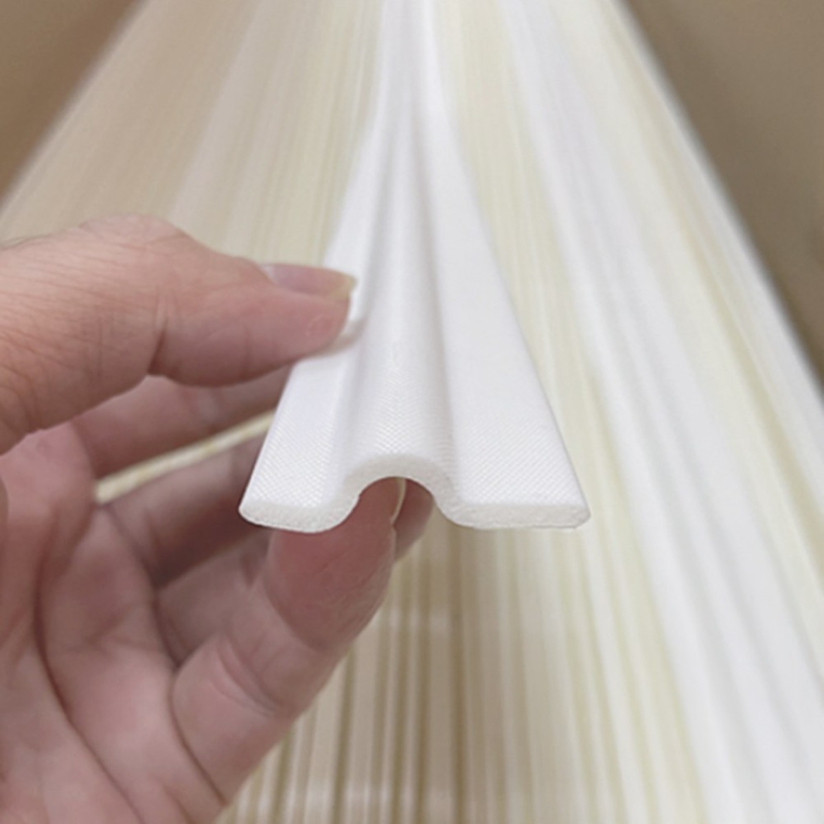 3초쿨 창문바람막이 넉넉한 10미터 고급 신소제 문풍지, 5개 33,200원