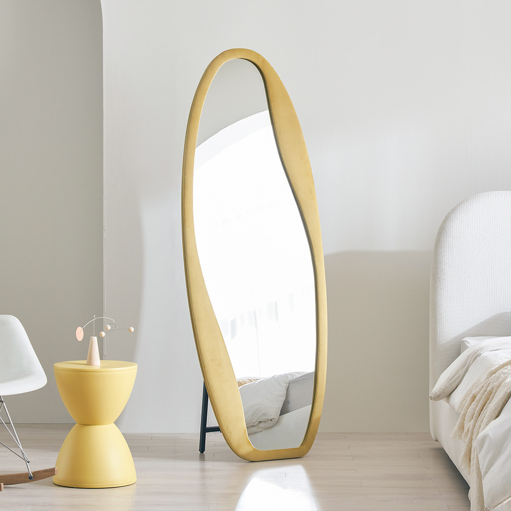 [모던하우스] ON 비올라 패브릭 터치 비정형 스탠드 전신거울 올리브 옐로우 받침대 포함 109,000원