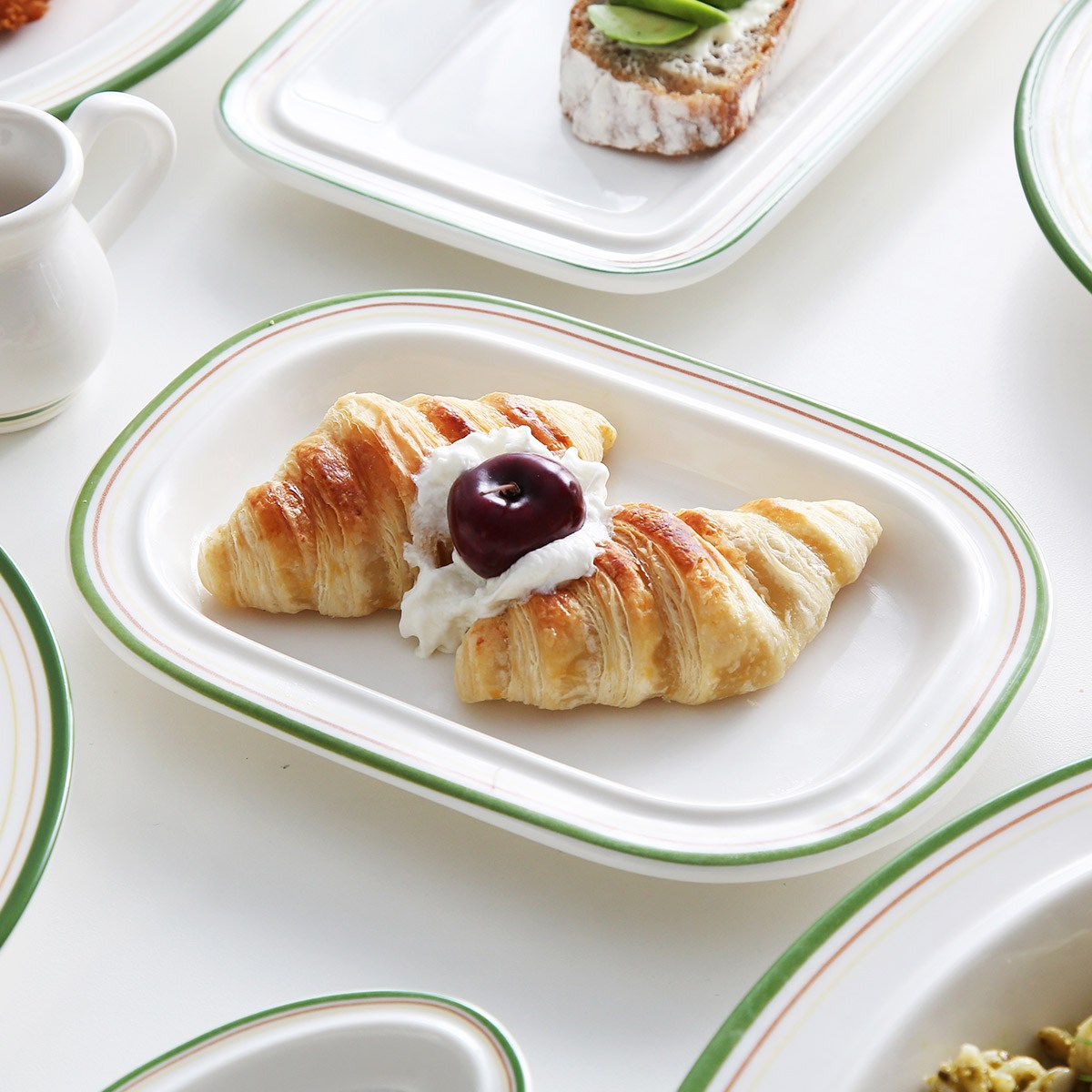 시라쿠스 메이플 플레이트 사각 피클 빵 디저트 토스트 접시 20cm 7color, 04.코지그린, 1개 13,970원