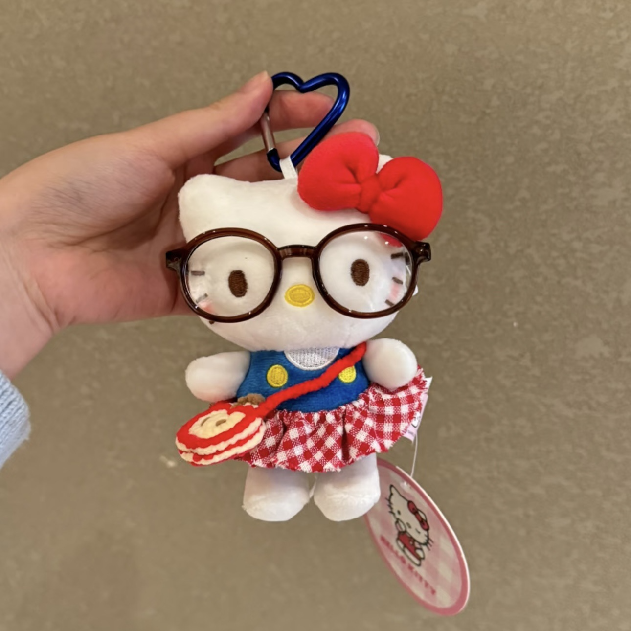 키치한 산리오 인형 키링 핑크 고양이 가방고리 에어팟 백팩 액세서리 꾸미기 23,800원