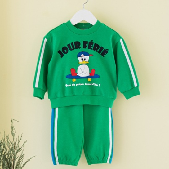 아이러브제이 아동용 멜멜 페히에 맨투맨 34,800원