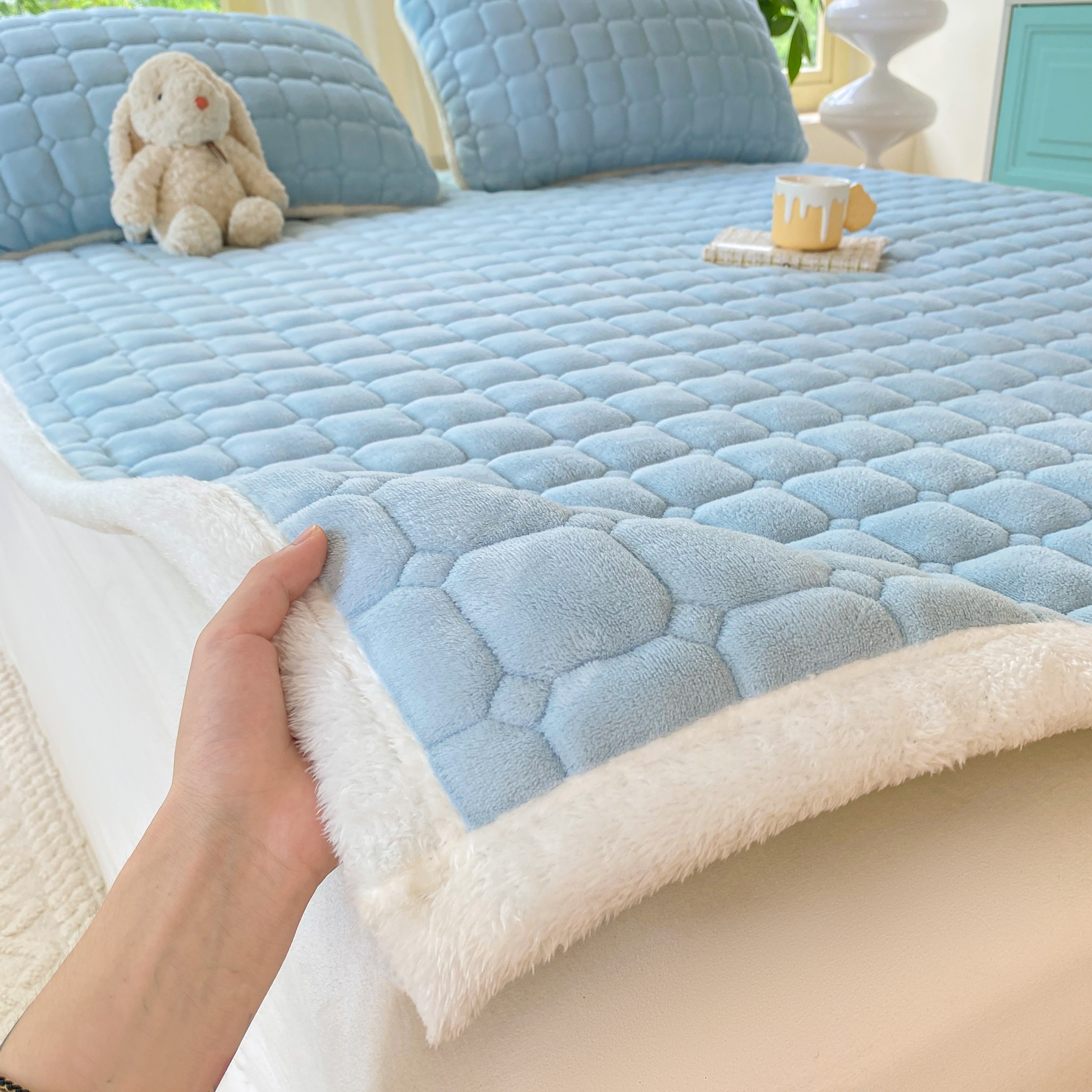 모다까사 장모 극세사 침대패드 베개커버 세트 고정밴드 26,900원