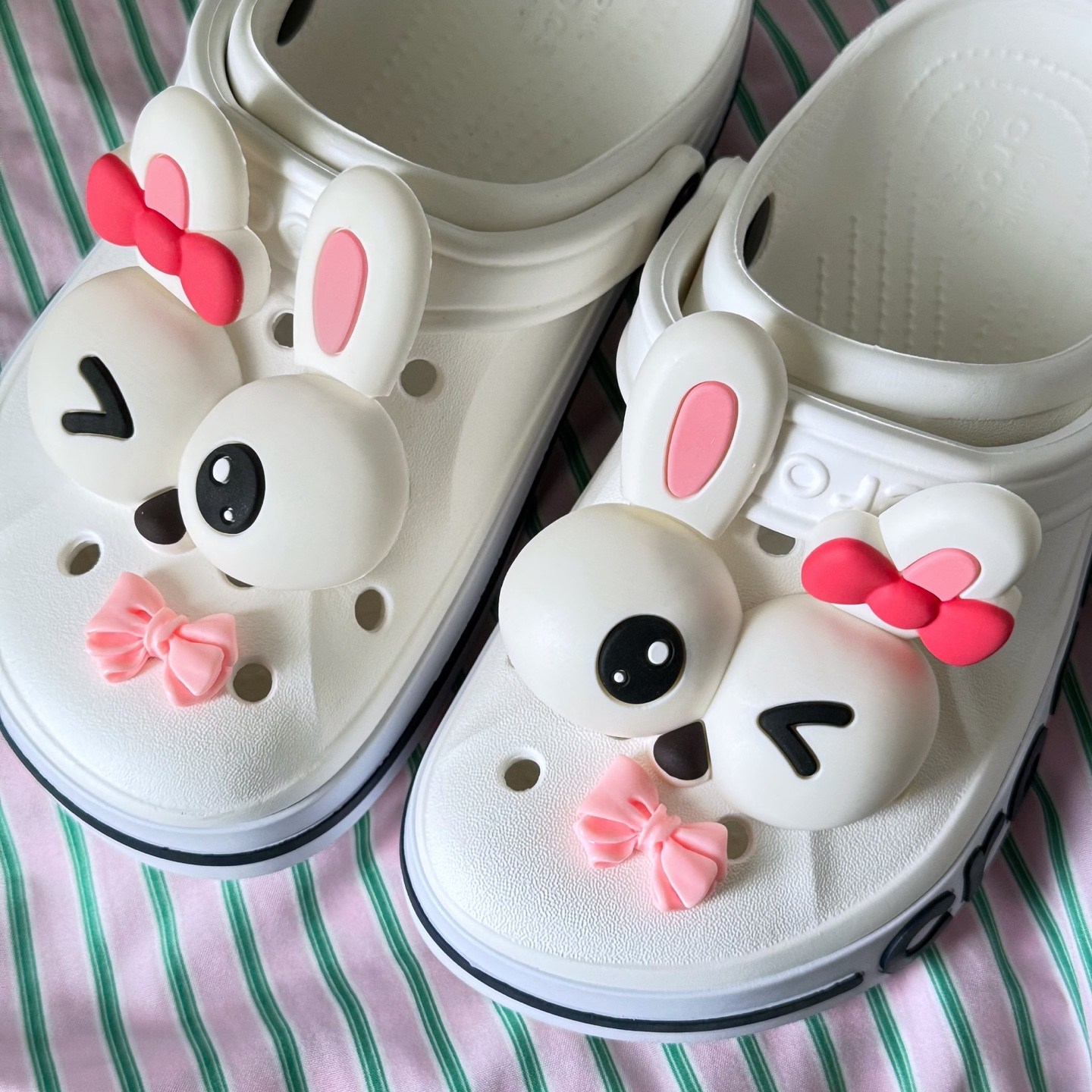 입체 리본토끼 눈 파츠 신발 클로그 실내화 꾸미기 세트 4pcs 7,100원