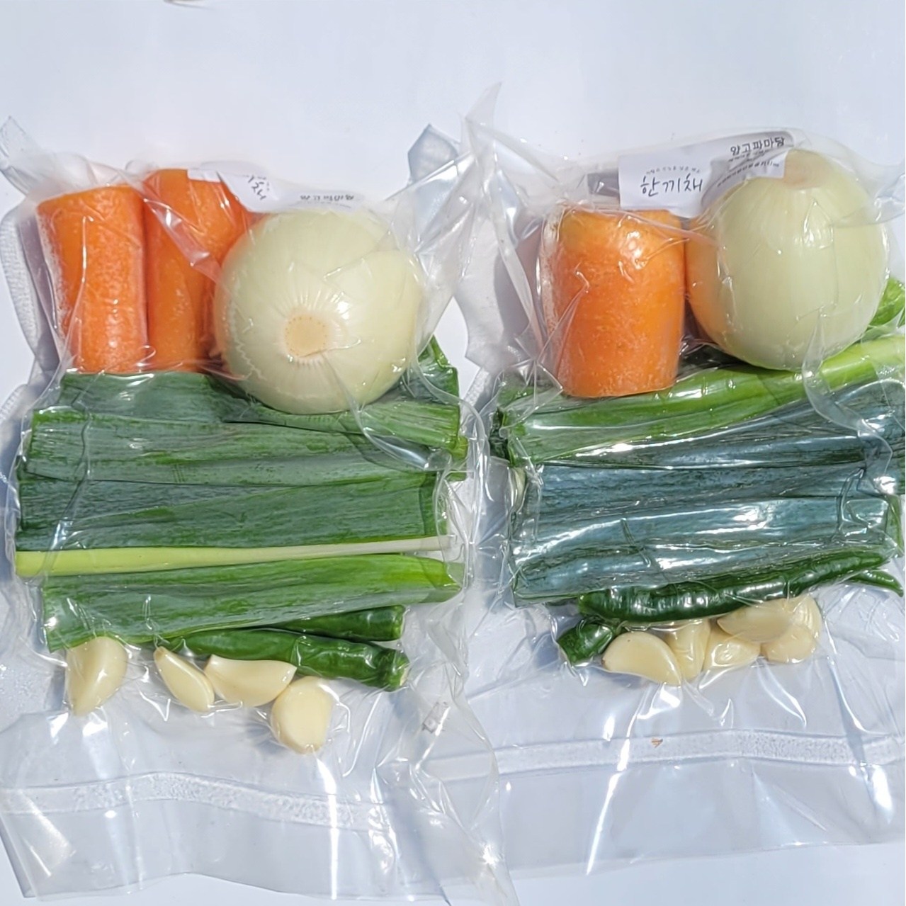 [한끼채]모둠채소 양파고추대파마늘당근 한끼채소, 5세트, 400g 10,600원