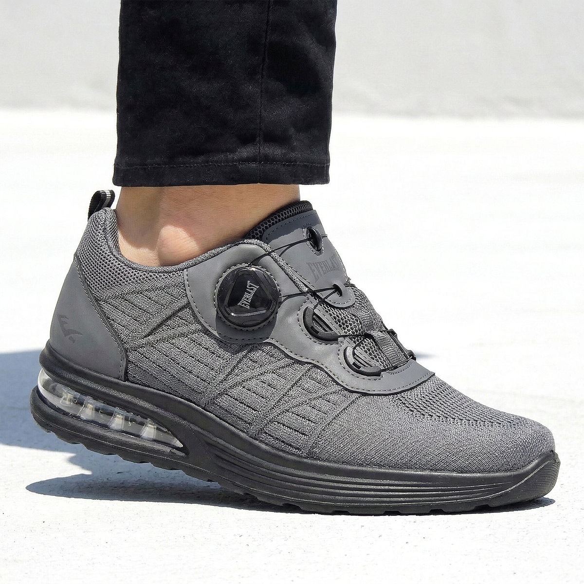 에버라스트 에어 쿠션 다이얼 운동화 여성 남성 경량 메쉬 발편한 워킹화 가벼운 런닝화 헬스신발 39,800원