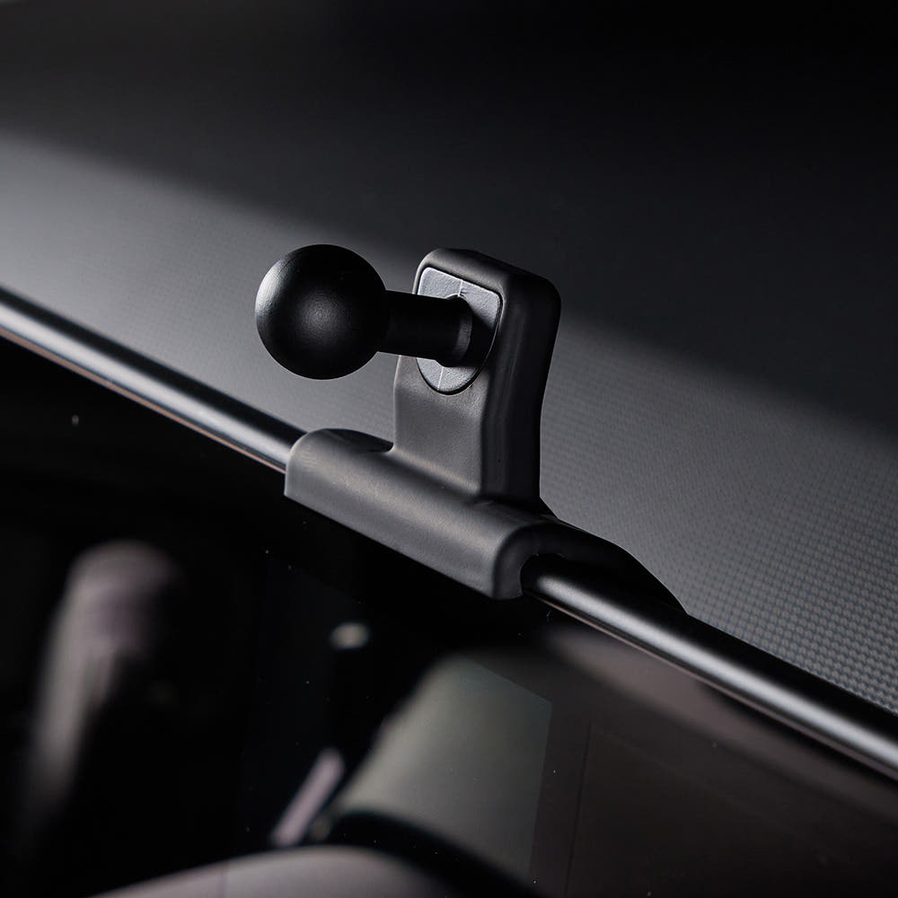 메이튼 기아 EV3 튜닝 용품 차량용 네비게이션 상단부 휴대폰 거치대 마운트, 1개, 블랙 16,250원