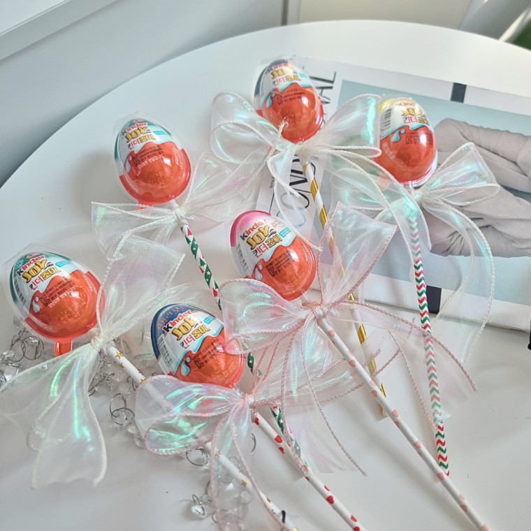 로라제이 킨더조이 DIY 포장 재료 키트 크리스마스 어린이날 할로윈 발렌타인데이 단체 선물, 1개, 골드파티(별) 13,820원