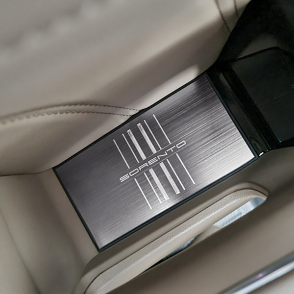 더뉴 쏘렌토 MQ4 페이스리프트 (2024~) 호환품 3D메탈 인테리어몰딩, 도어스커프(공용)/카본메탈, 기타 59,000원