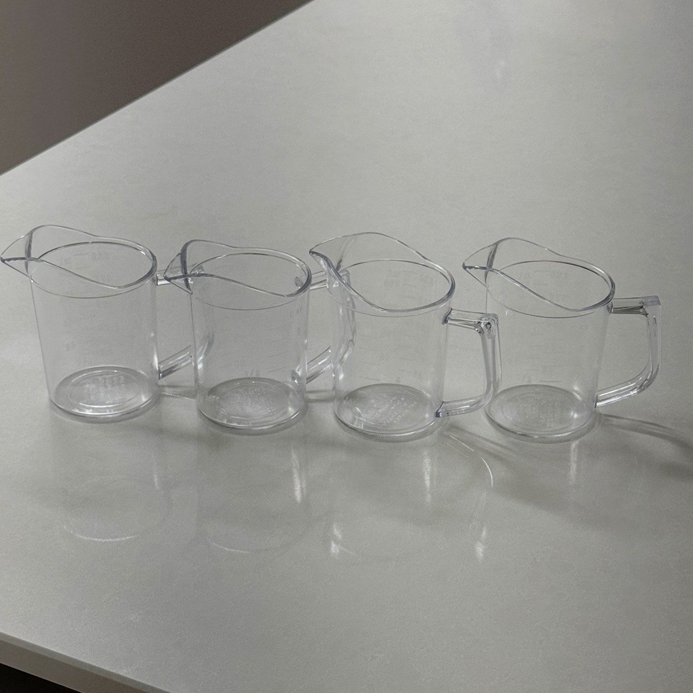 블루비 이유식 계량컵 pc 업소용 가벼운 계량컵 플라스틱 비커 9,860원