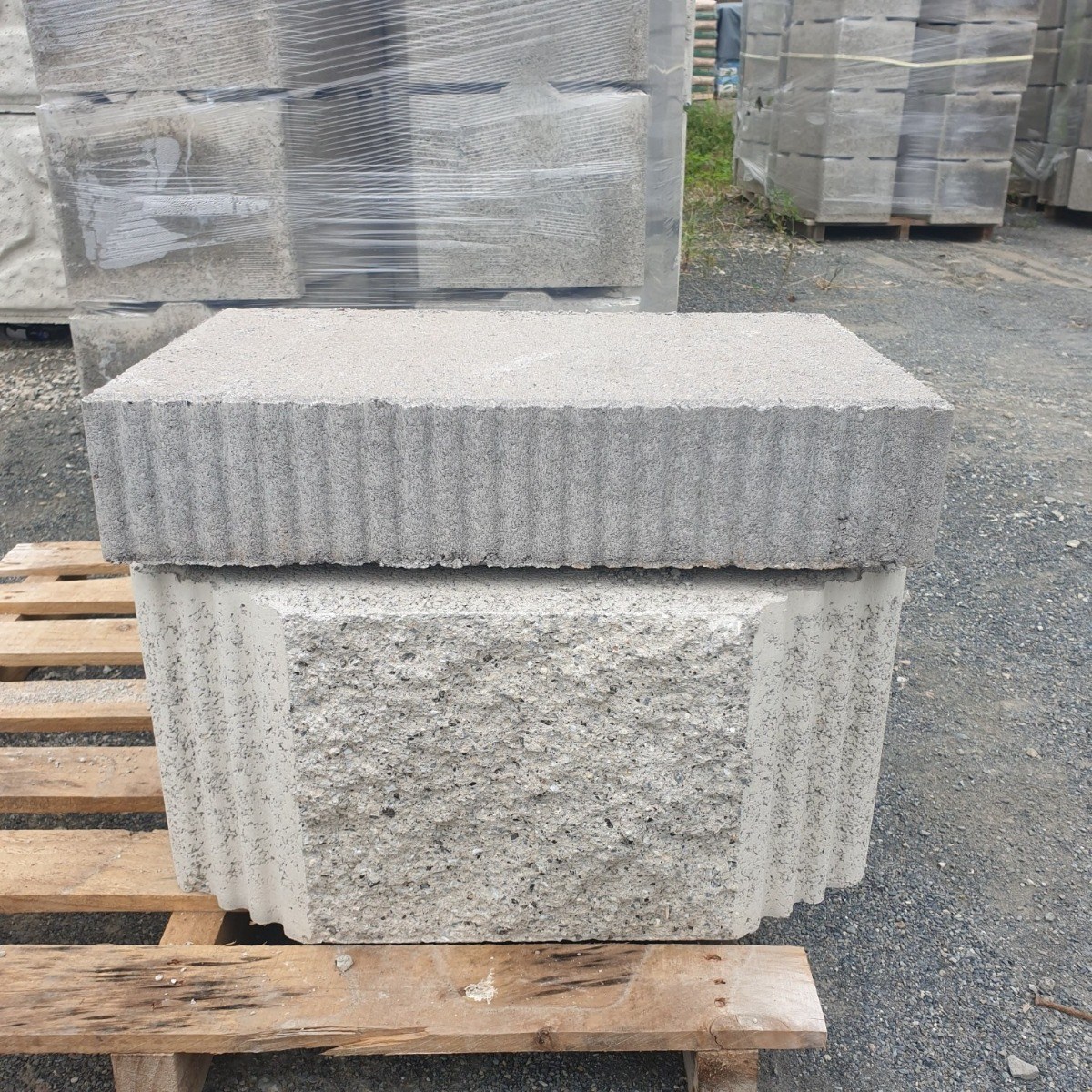 보강토블럭 보통옹벽블록 옹벽블럭 축조블럭 식생블록 경계석 석재 외벽 조경인테리어 기초보강 바닥용 보강용 공사용 시공용 보강토 500*250 (20개 단위 판매) 100,000원