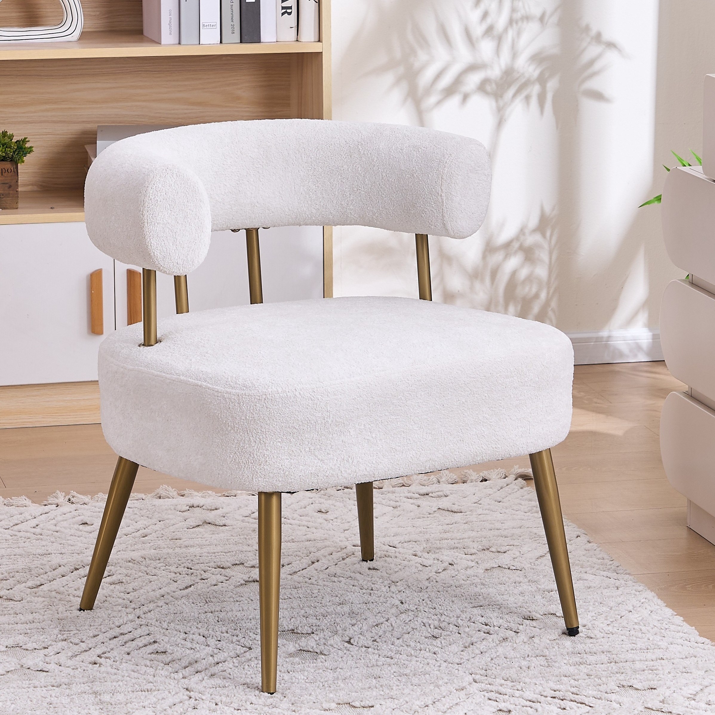 1인용 게으른 소파 의자 화장 의자 휴식 의자 감성 화장대 의자 편안한 소프트 암체어 작은 공간 전용 거실 침실 서재 사무실 독서용, 크림색 160,000원