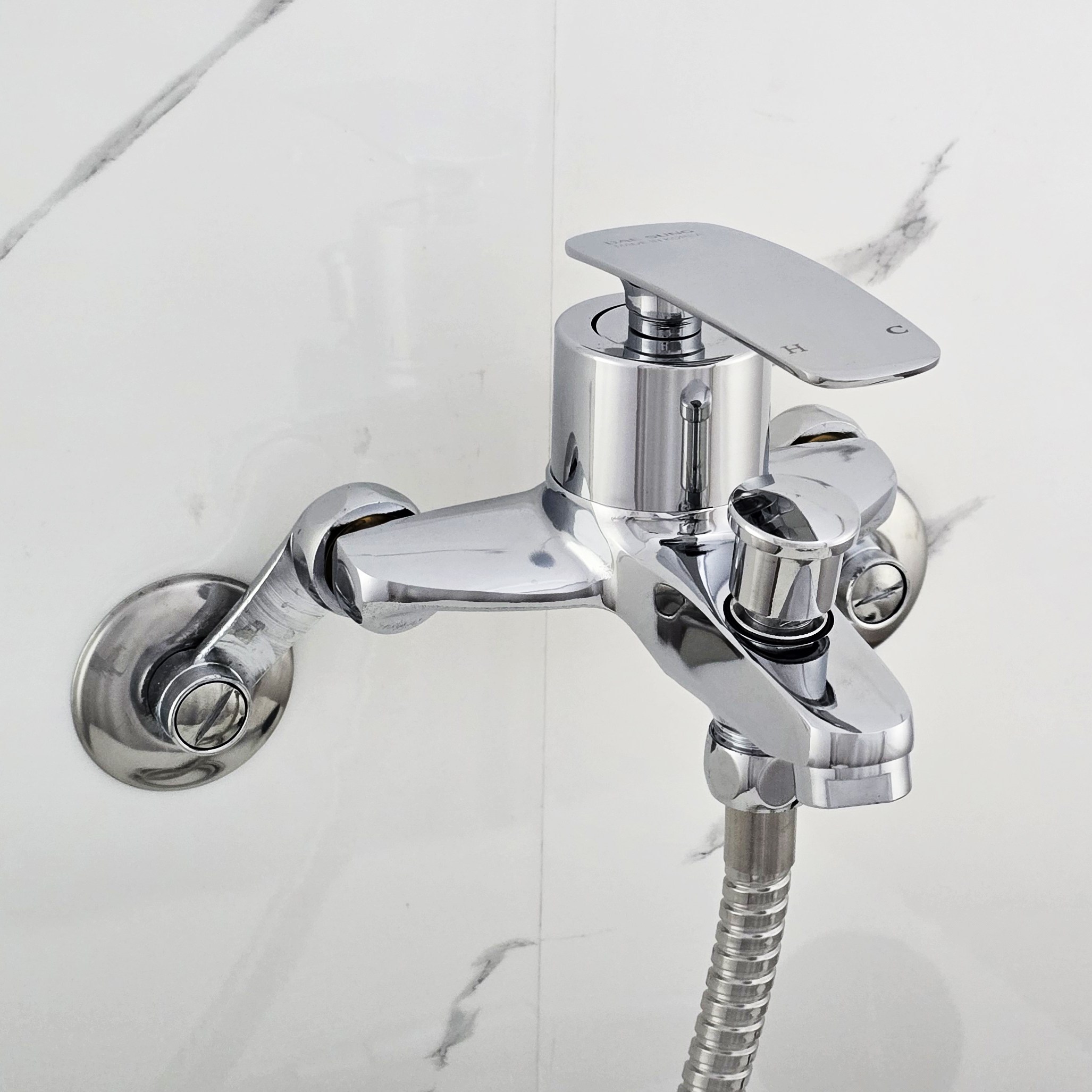 국산 샤워 수전 샤워기 욕조 수도꼭지 욕실 화장실 수도, 1개 32,200원