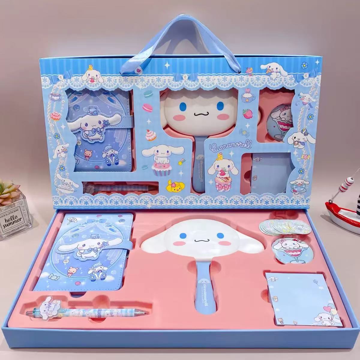 산리오 캐릭터 다이어리 거울 빗 세트 노트 문구 메모 배지 선물 상자, 시나모롤 18,250원