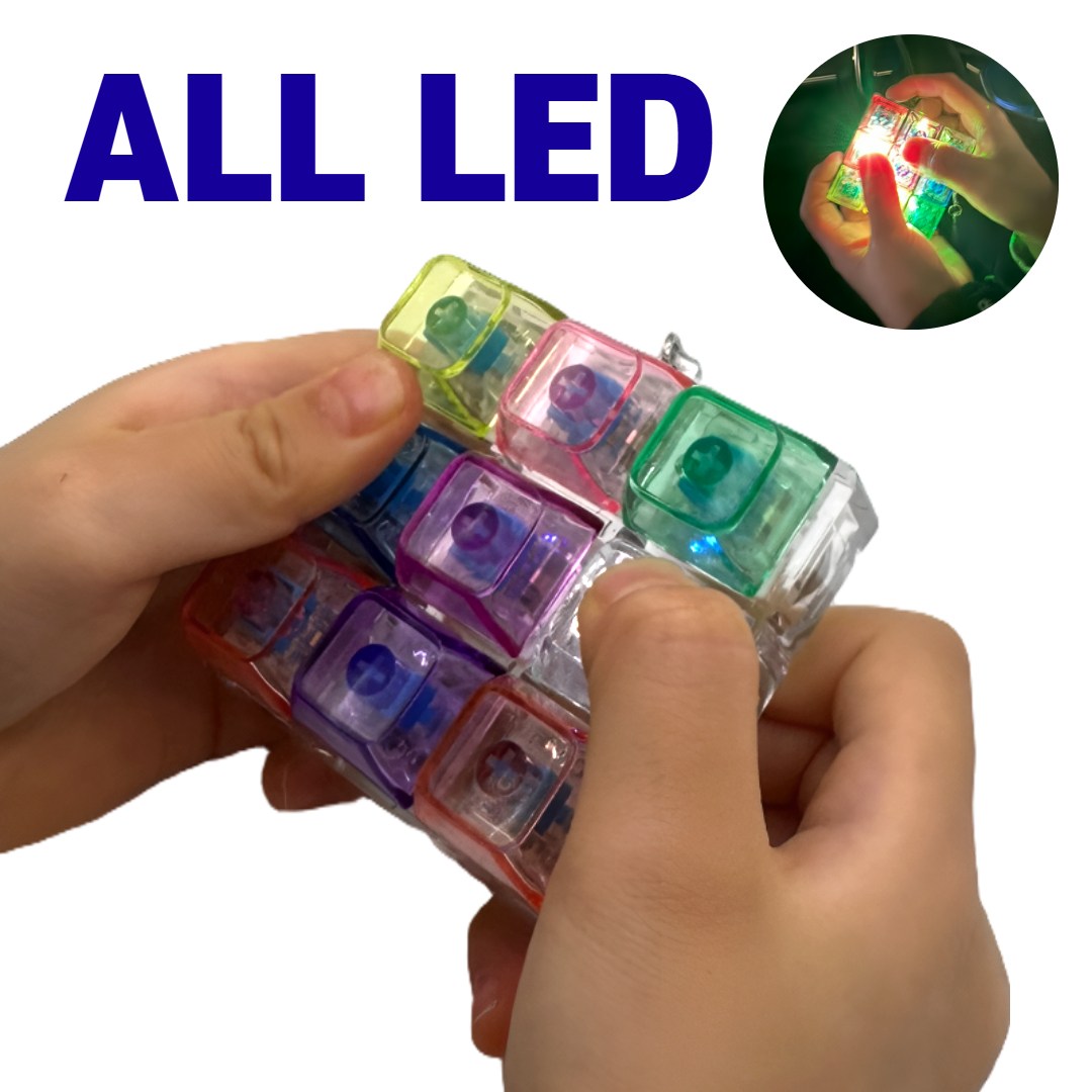 주비아 LED 빛나는 키캡 키링 딸깍이 스트레스 해소용 무지개 9구 큐브 19,900원