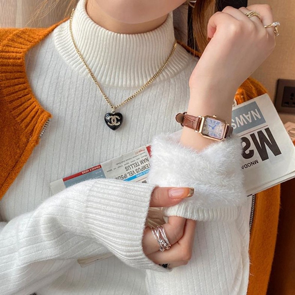 겨울 여성 반폴라 융털 기모 골지 니트 겨울 반목 이너 보온 슬림핏 25,000원