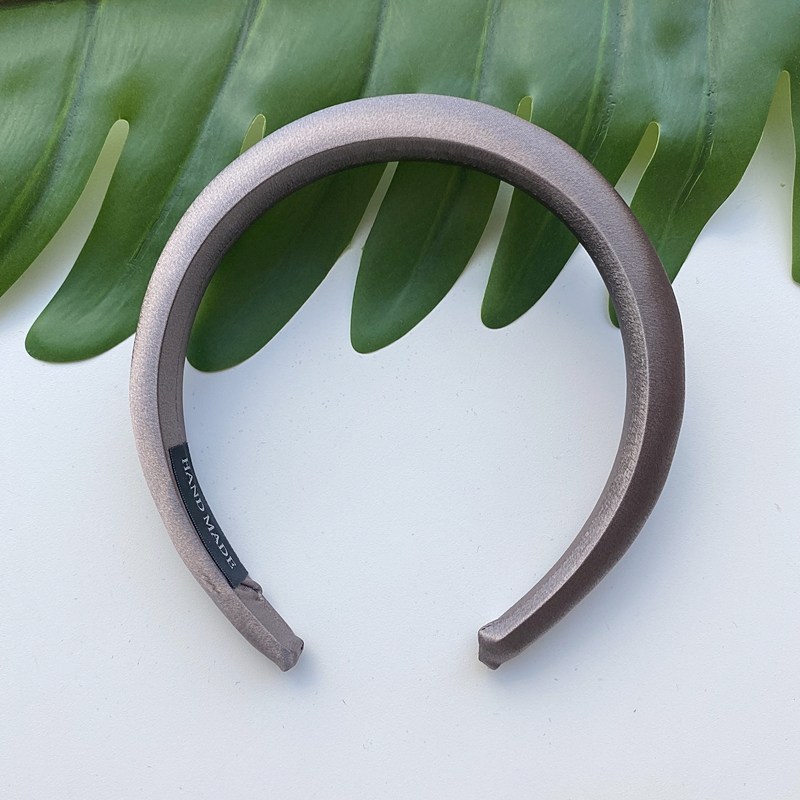 레인걸 국내제작 새틴 쿠션 볼륨 헤어밴드 머리띠 6,900원