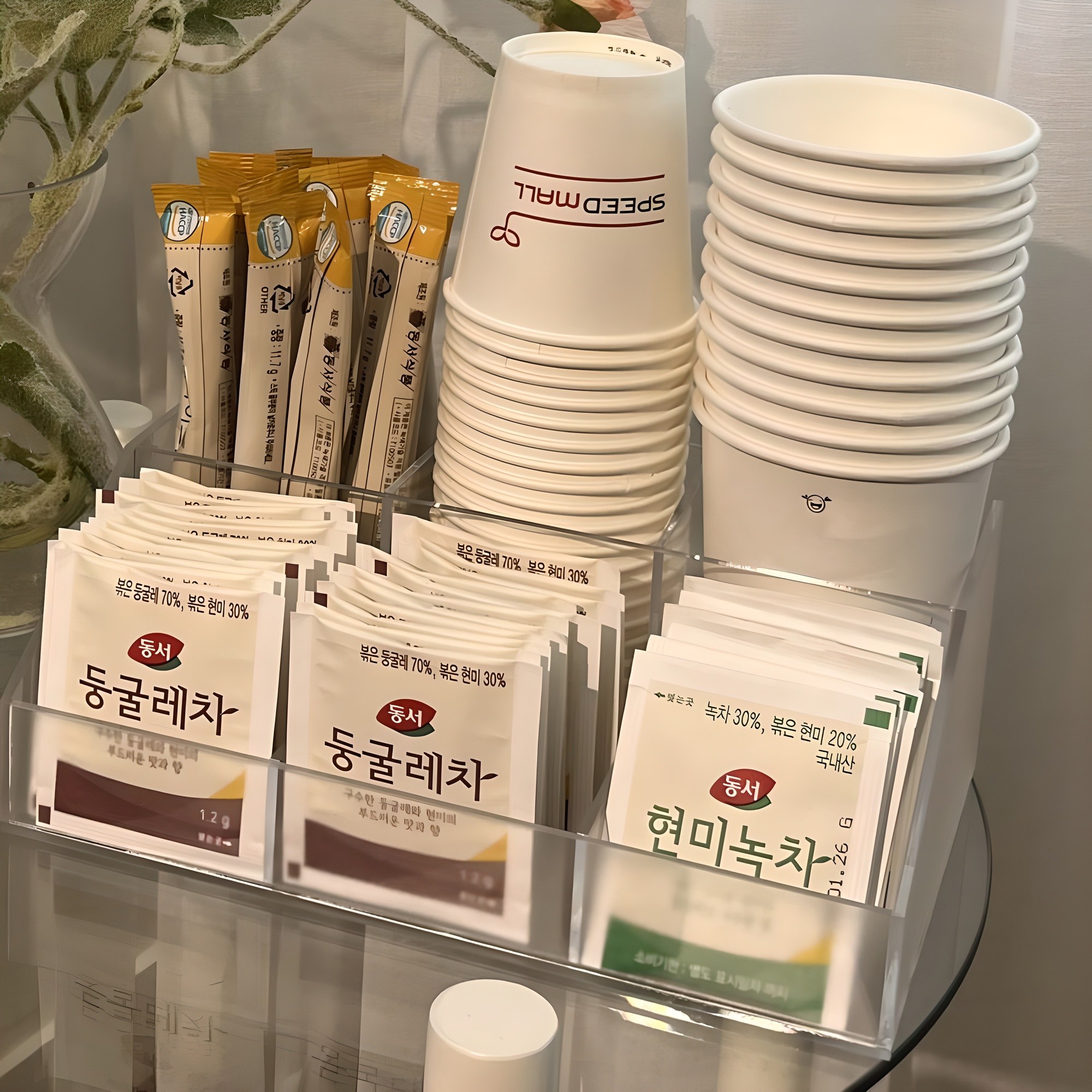 탕비실 정리함 아크릴 보관케이스 종이컵꽂이통 커피 보관함 수납함 간식 13,900원