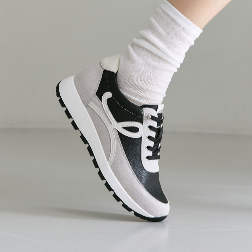 슈리오 여성 데일리 발편한 워킹 스니커즈 5cm 49,900원