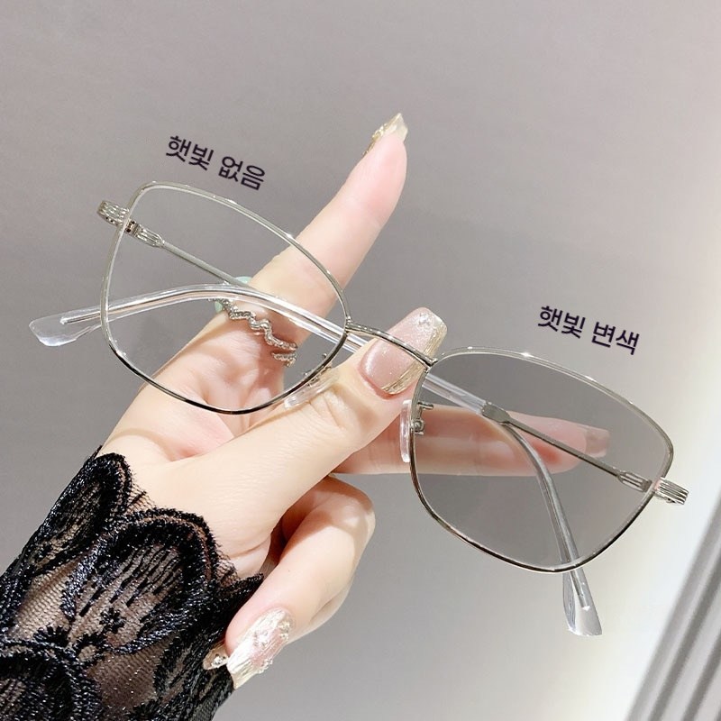 DZX 남녀공용 변색 패션 블루라이트 차단 안경 가벼운 캣아이 메탈 선글라스,안경천+안경집 14,430원