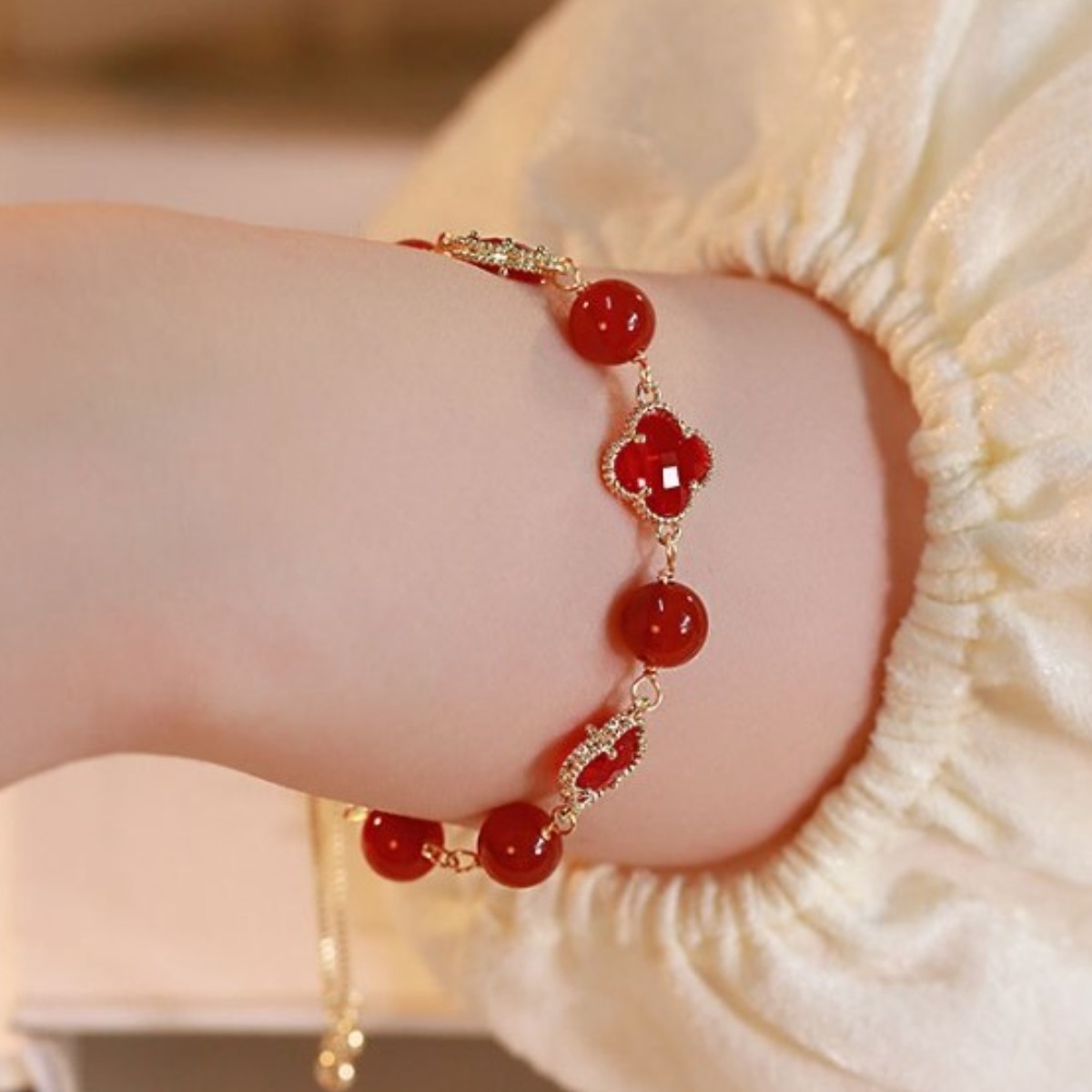 쟈스민홈 여성 붉은 마노 조절 가능한 행운 재물운 팔찌 12,160원