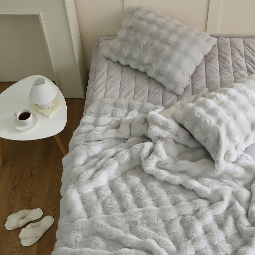 플로라침구 레브 극세사 담요 30mm 39,920원