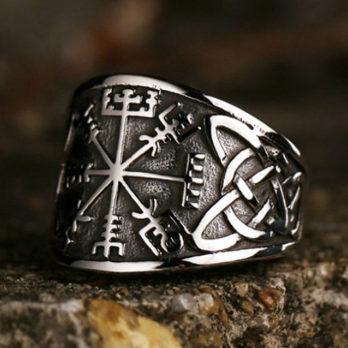 볼던 MR1136 남자 여자 써지컬 스틸 빈티지 앤틱 패션 반지 29,000원