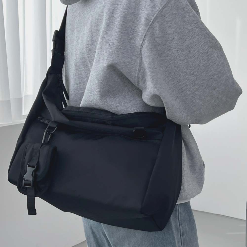 데이그린 남녀공용 크로스백 메신저백 가방 DGB014 21,900원