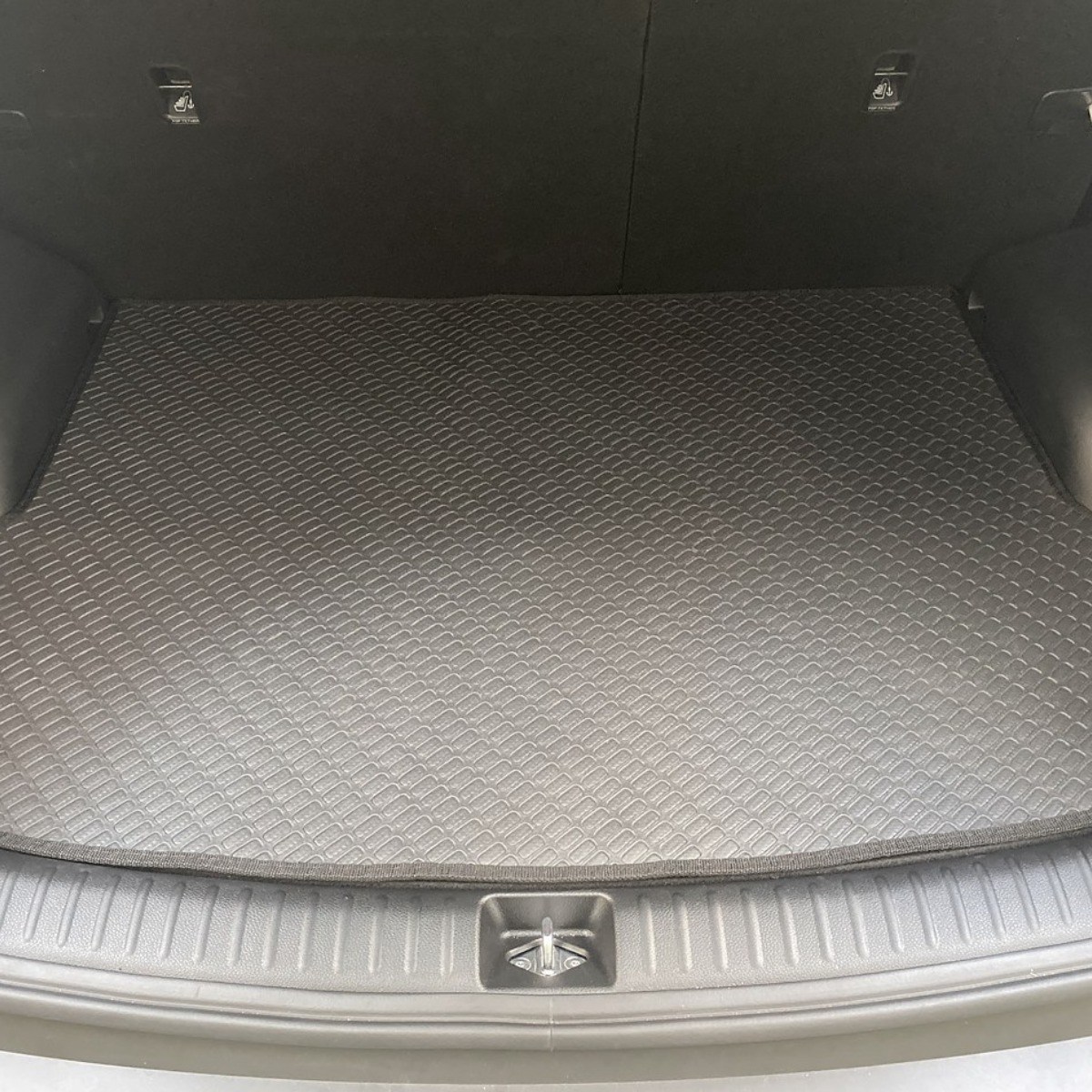 아이빌 방수되고 먼지없는 기능성 PVC 고무 트렁크매트 전차종 21,900원