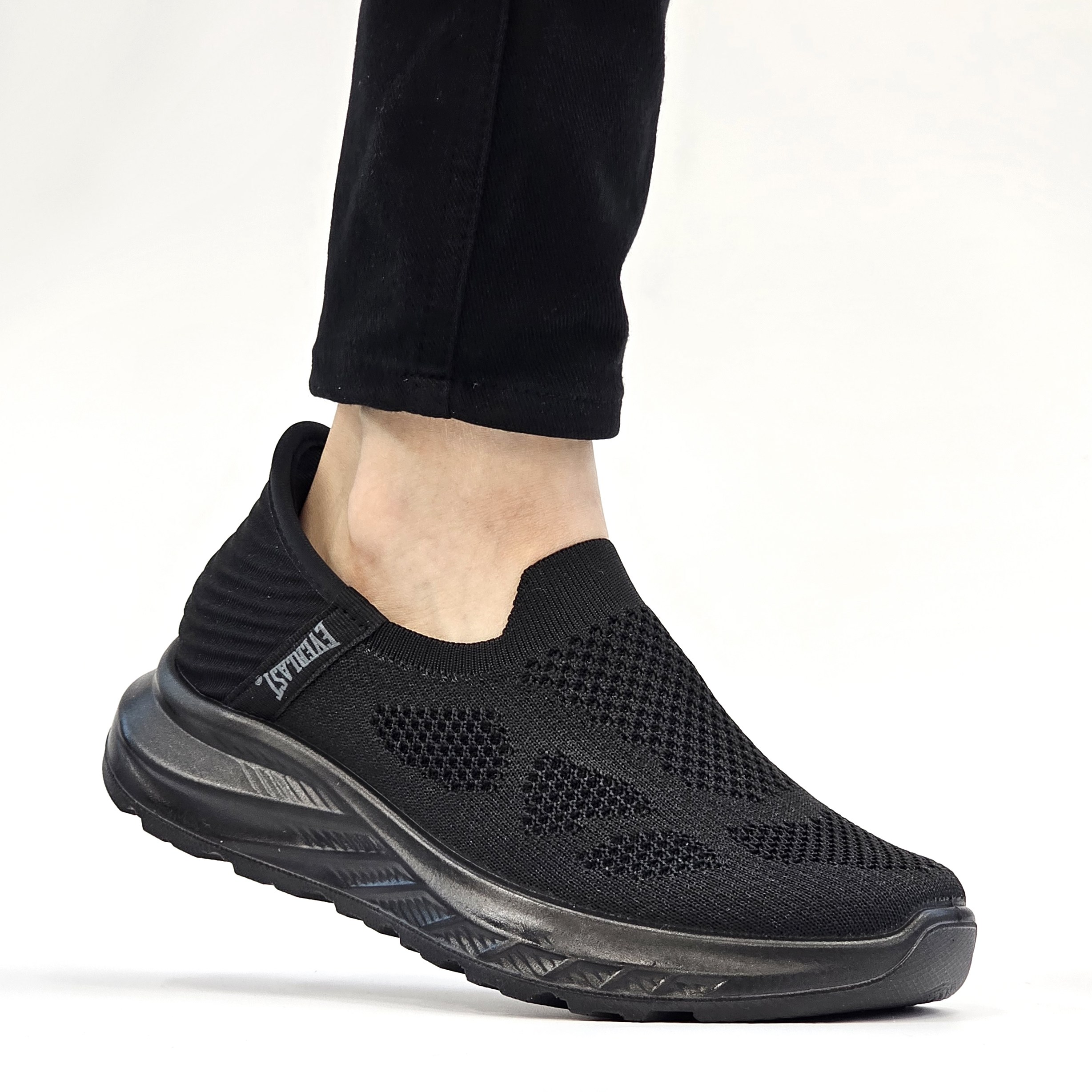 에버라스트 베이직 메쉬 슬립온 여성 남성 발편한 경량 쿠션 여름 운동화 가벼운 사계절 데일리 단화 조깅화 헬스화 핸즈프리 슬립인스 29,800원