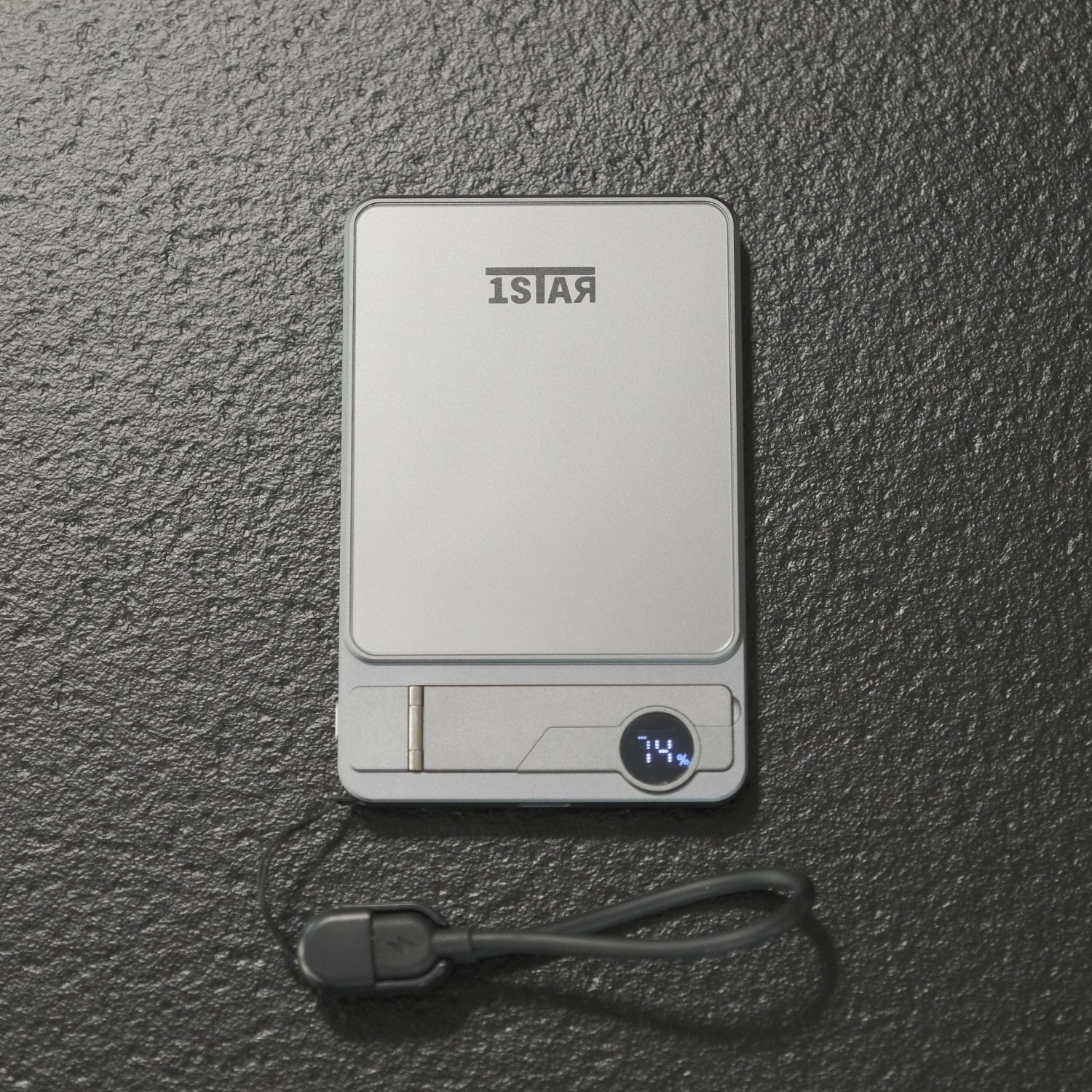 1START 씬스냅핏 초슬림 맥세이프 무선 충전 보조배터리 5000mAh 54,000원