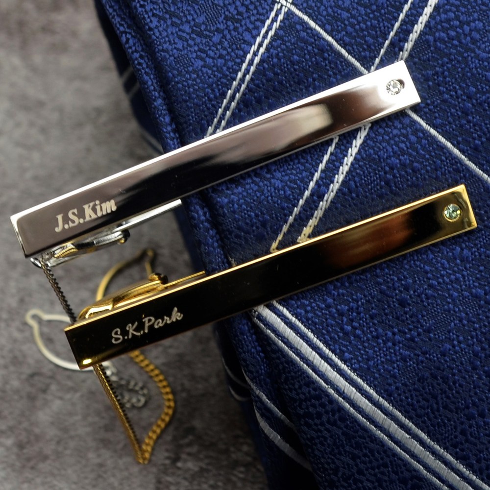 디포나인 탄생석  이니셜 각인 넥타이핀 19,800원