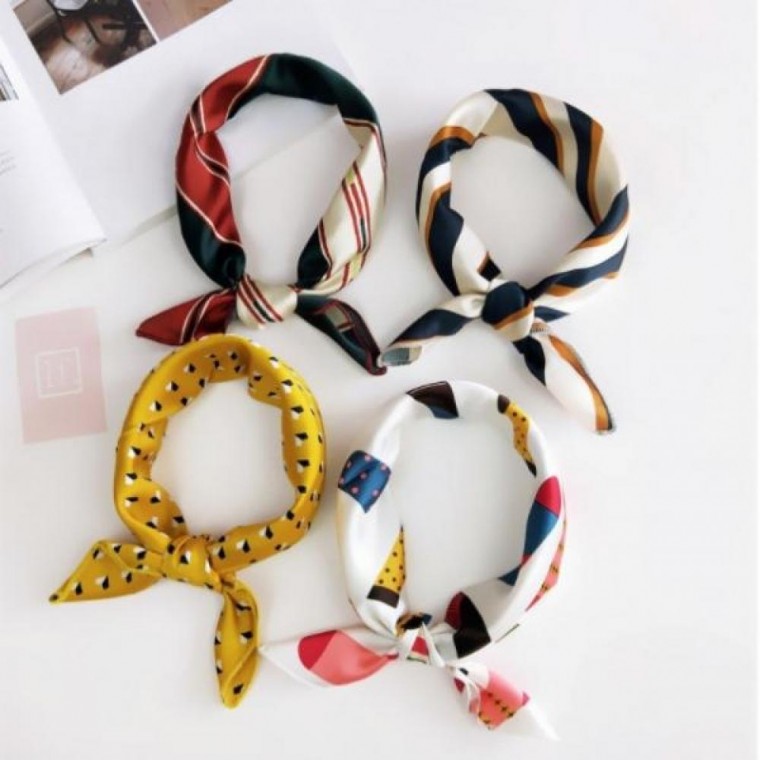 샤랄라 쁘띠 실크 스카프 15,870원