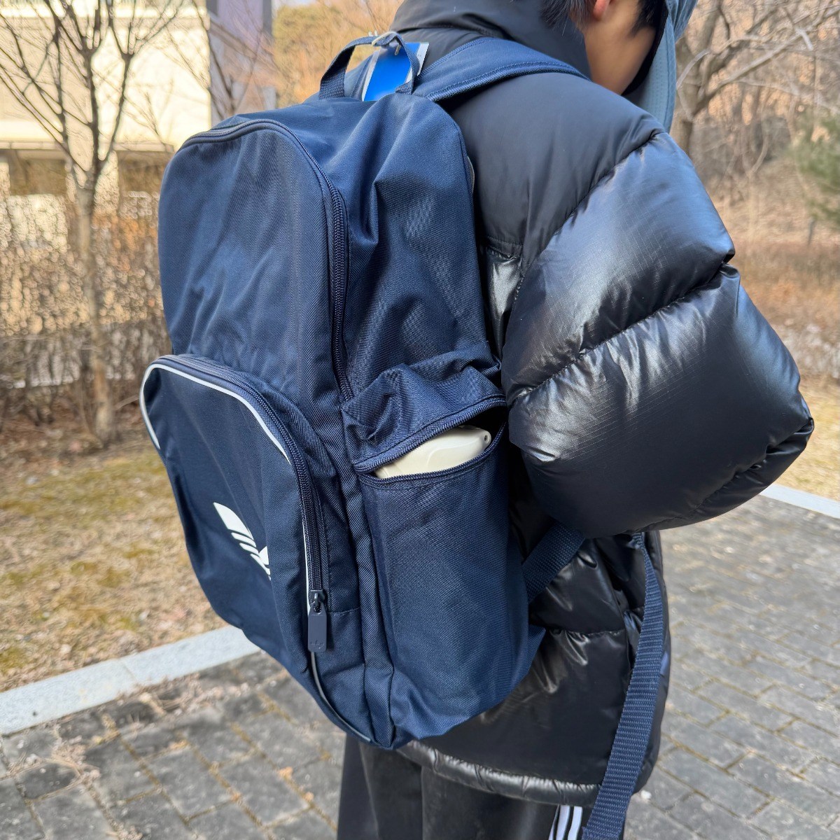 아디다스 오리지널 아디컬러 클래식 백팩 공용 남성 여성 학생 여행 커플 노트북 가방 키즈 어린이 주니어 신학기 책가방 네이비 [일오공칠양말증정] 52,000원