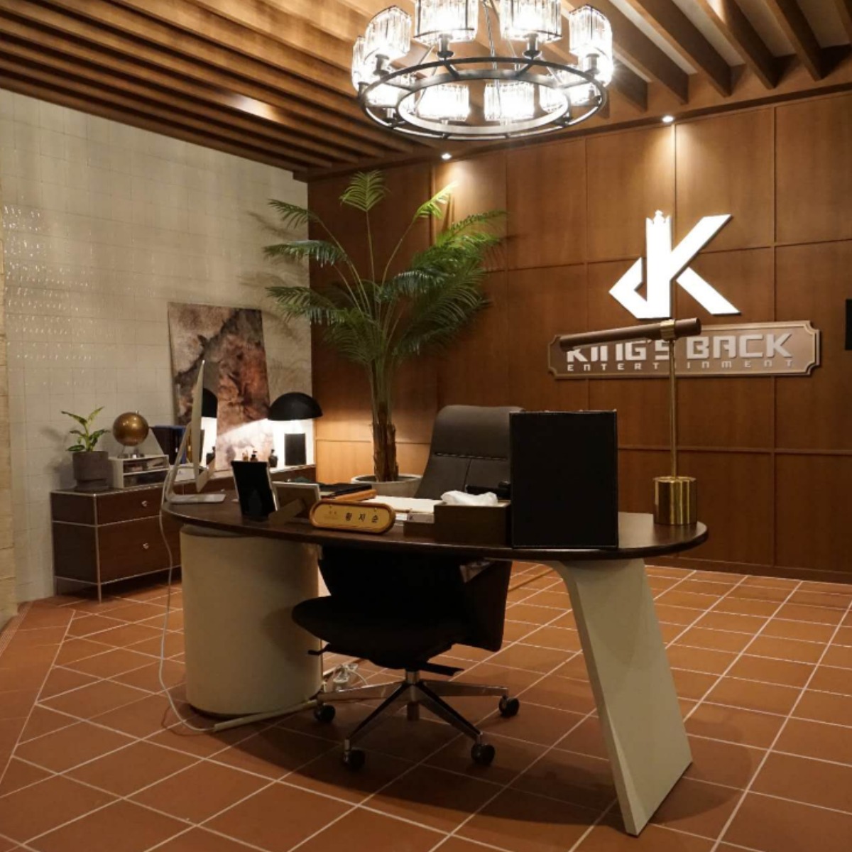 노벨라 책상 원장실 서재 중역용 교수실 고급원목 상판 하부장 가죽 서랍장 컴퓨터 PC 1,490,000원