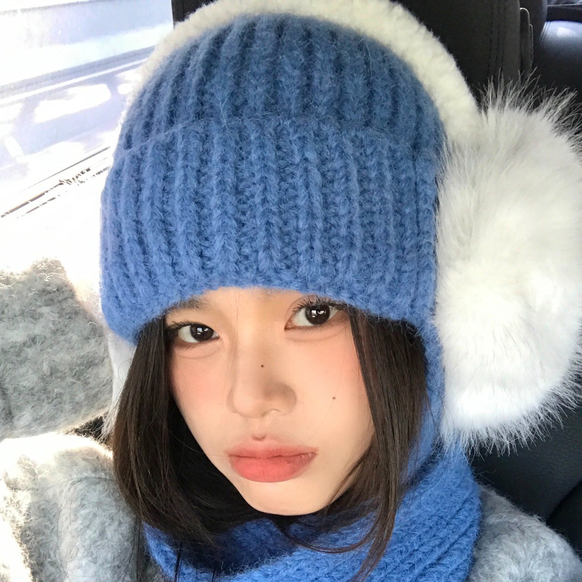 여성용 귀도리 여성 겨울 도톰 귀마개 솜털 귀마개 귀도리 귀 보호 귀도리 double in in ACC0337 17,800원